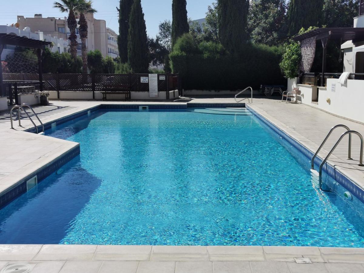 Aphrodite Gardens Apartment Paphos Exterior foto